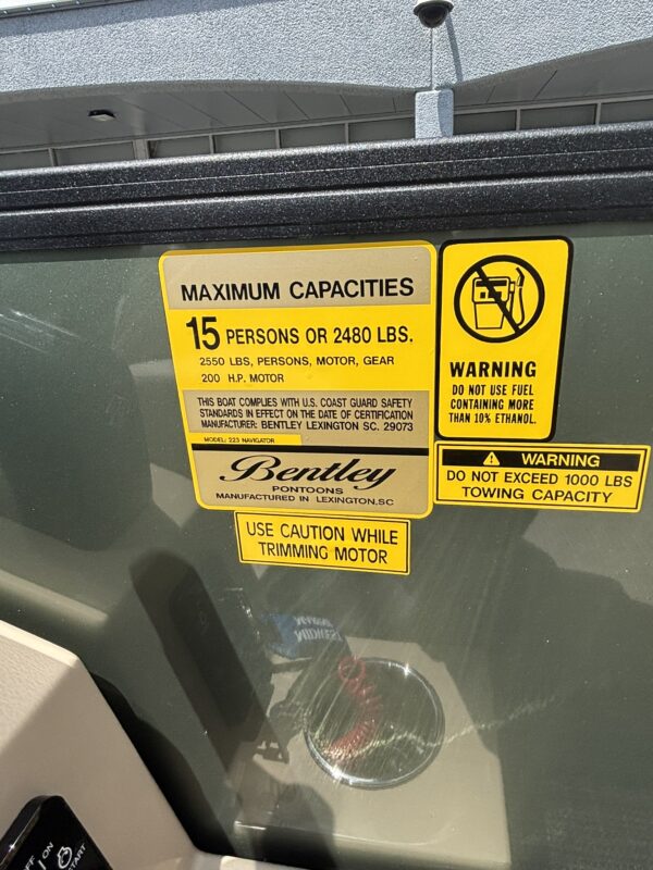 2026 Bentley 223 Legacy Navigator