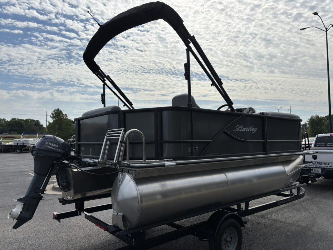 2026 Bentley 160 LE CR