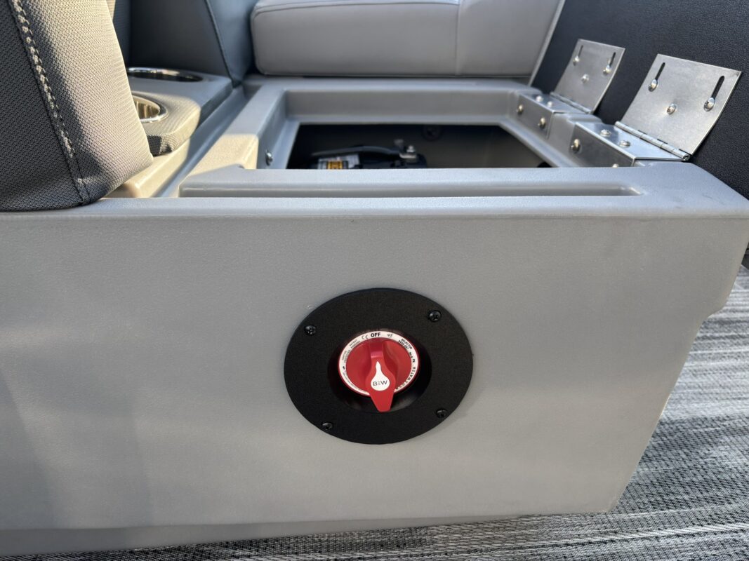 2026 Bentley 180 LE 3 PT