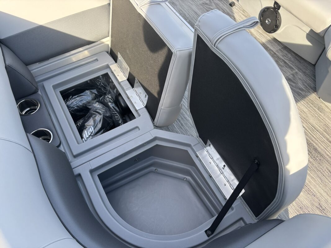 2026 Bentley 223 Fish N Cruise