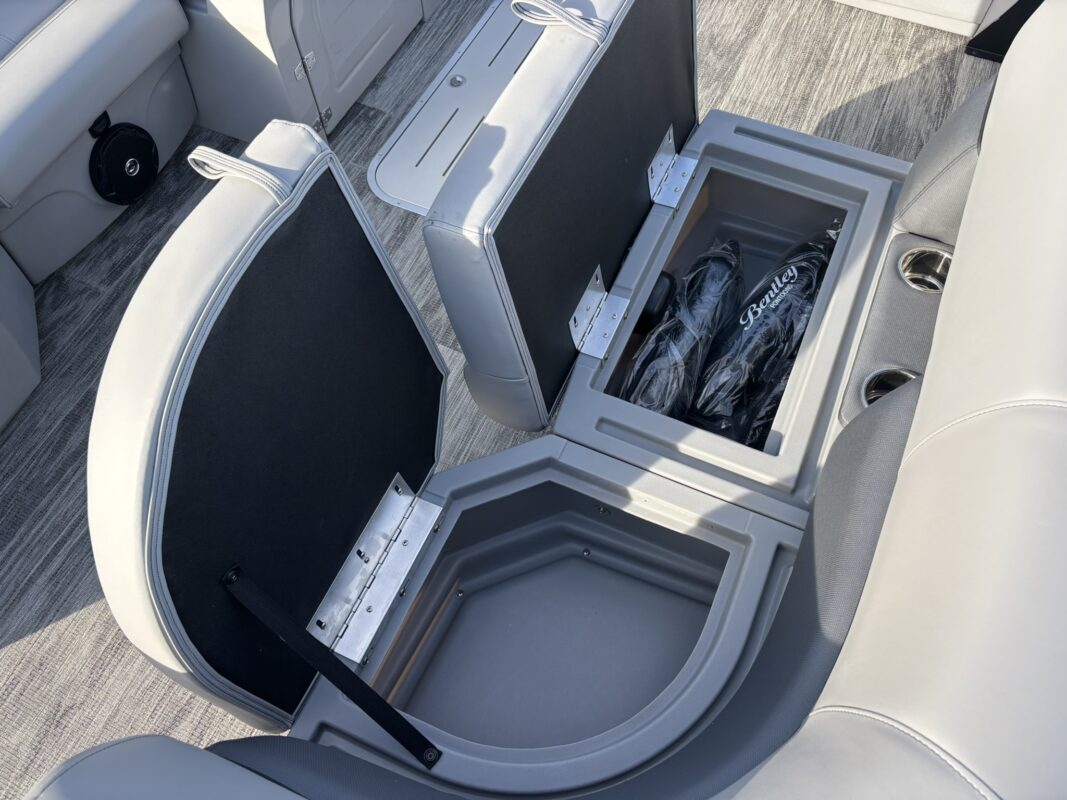 2026 Bentley 223 Fish N Cruise