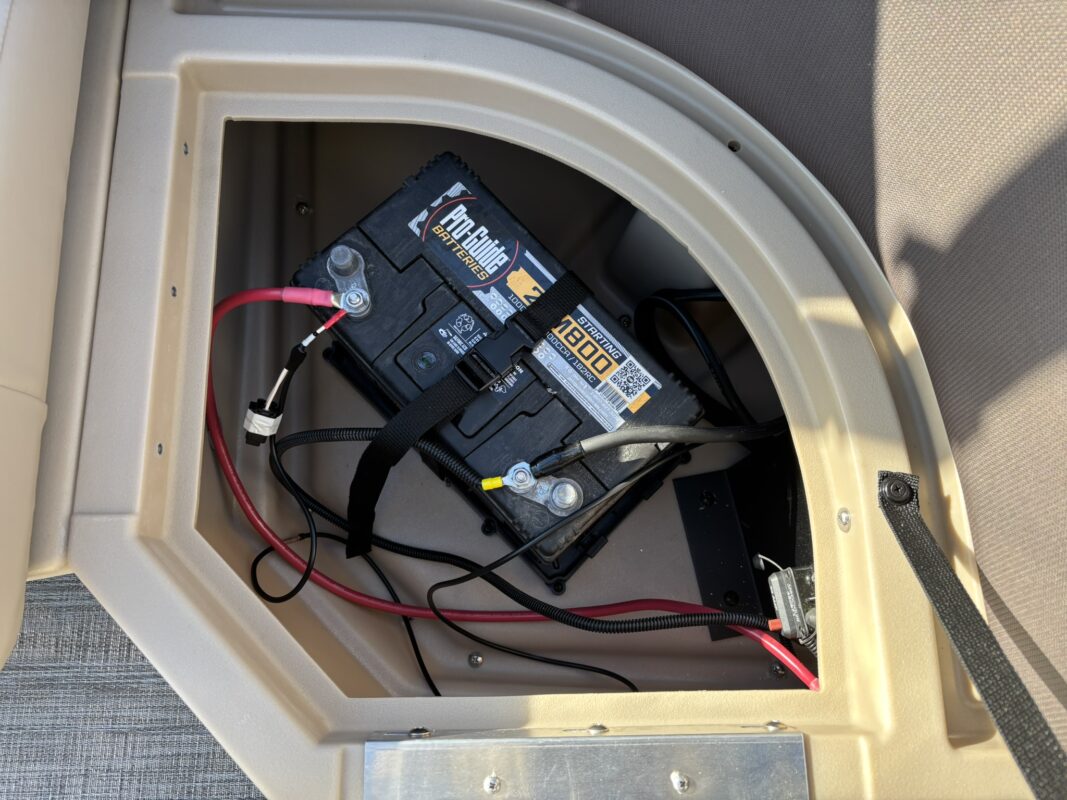 2026 Bentley 223 Legacy Navigator