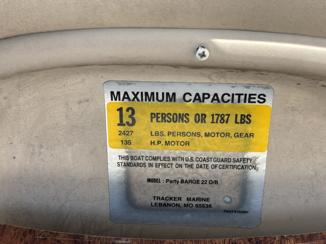 2010 Sun Tracker Party Barge 22