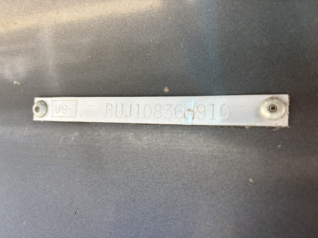 2010 Sun Tracker Party Barge 22