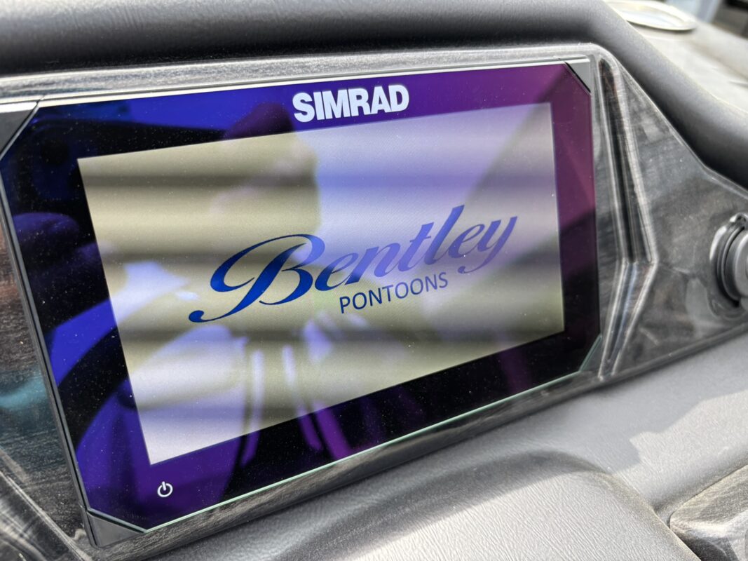 2026 Bentley 223 Elite Admiral