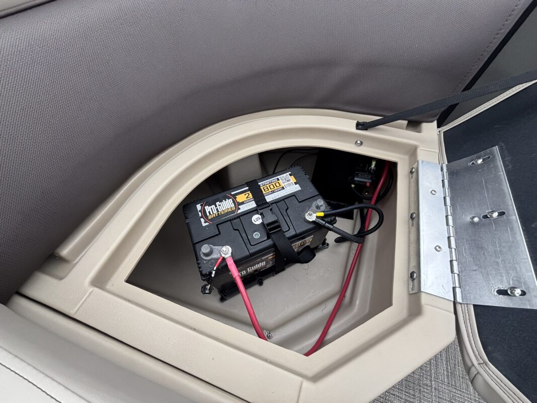 2026 Bentley 223 Legacy Navigator