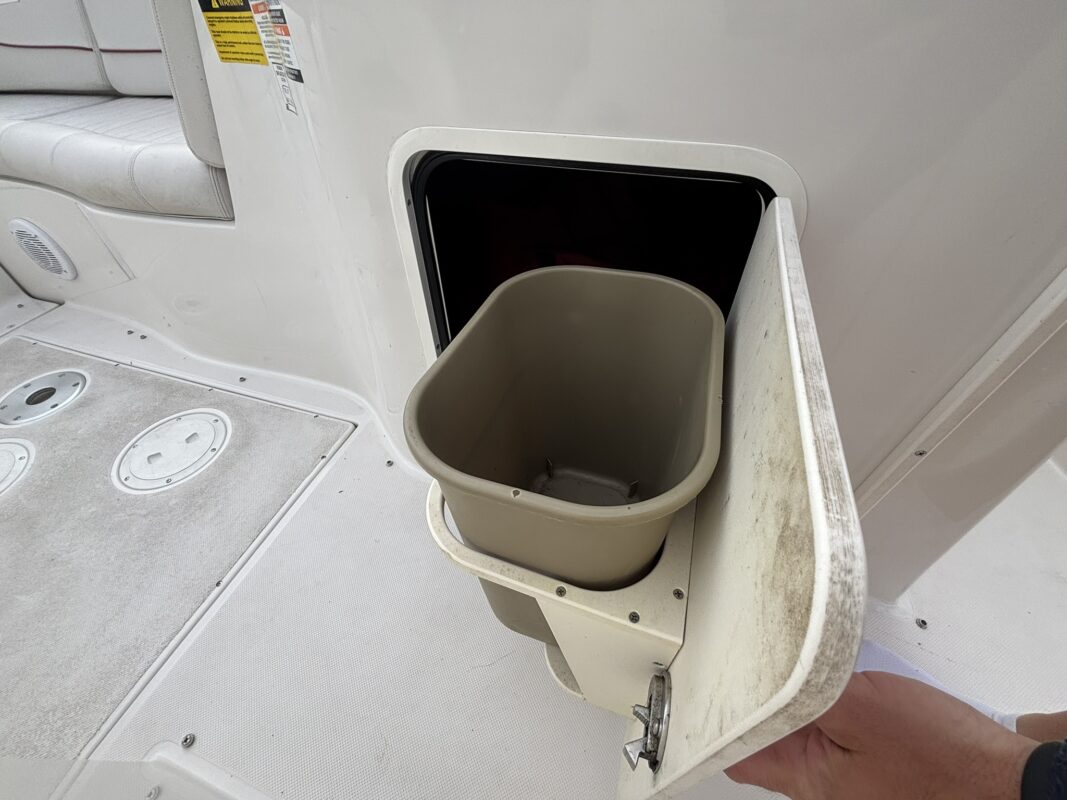 2004 Ebbtide 2400 SC