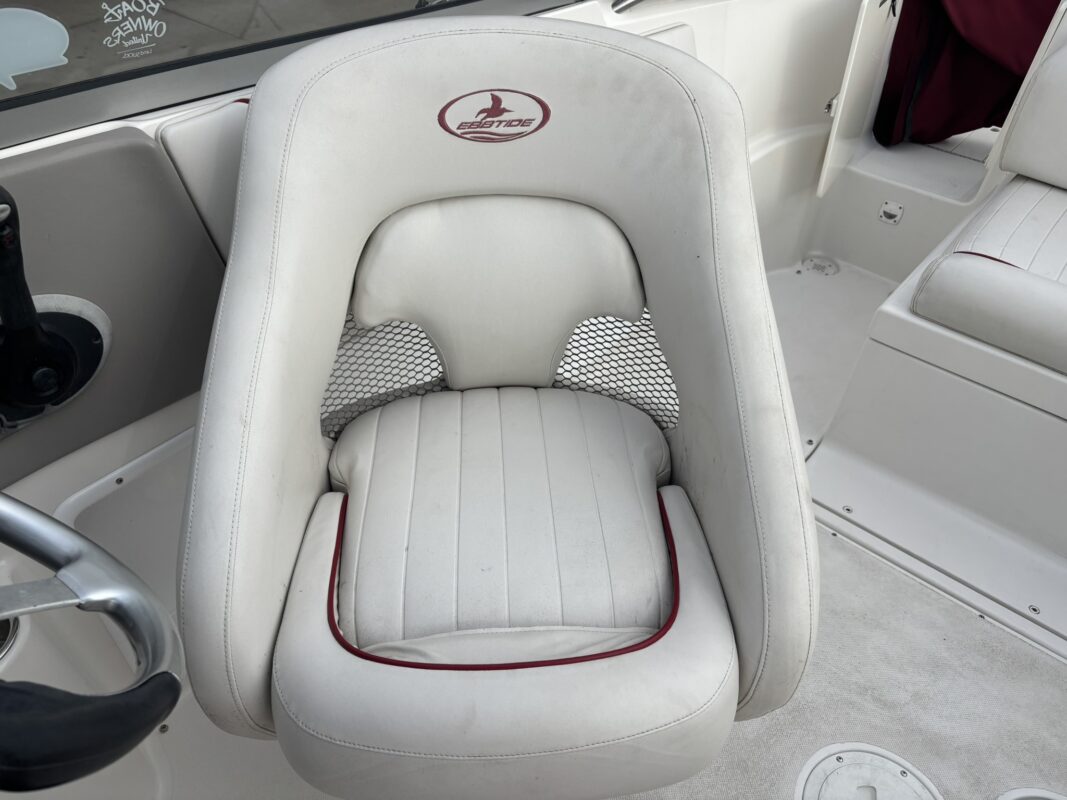 2004 Ebbtide 2400 SC