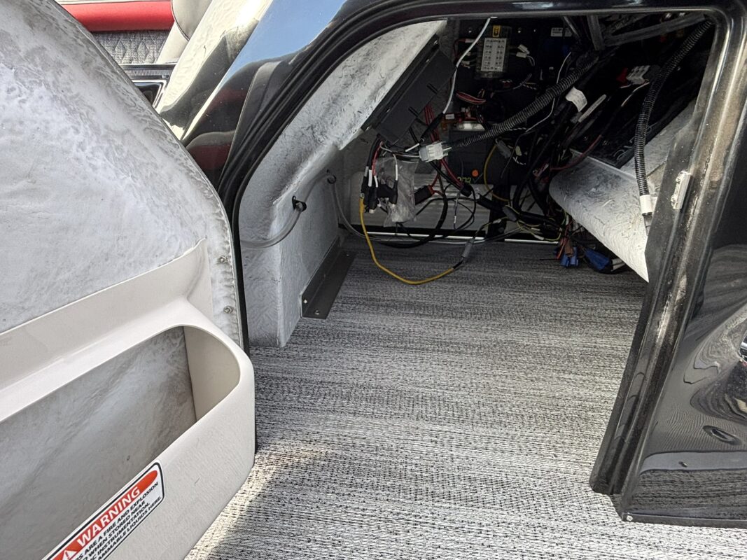 2026 Bennington 22 MSB Sport