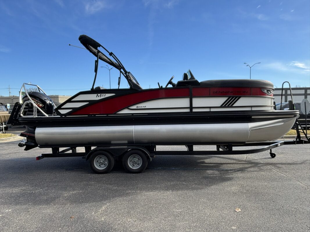 2026 Bennington 22 MSB Sport