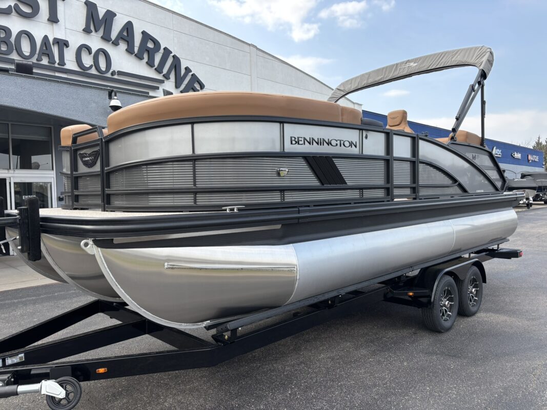 2026 Bennington 22 MSB Base