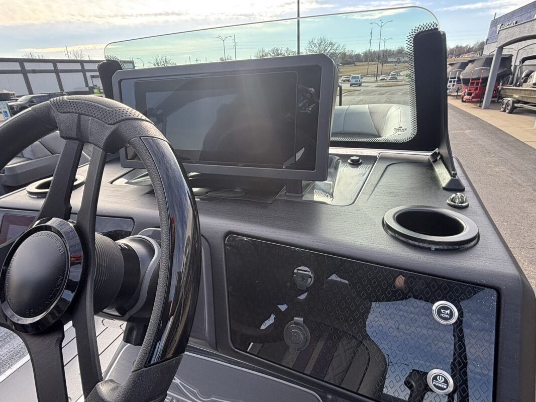 2026 Bennington 22 MFB Sport