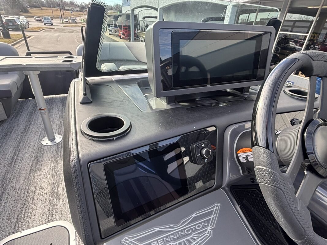 2026 Bennington 22 MFB Sport