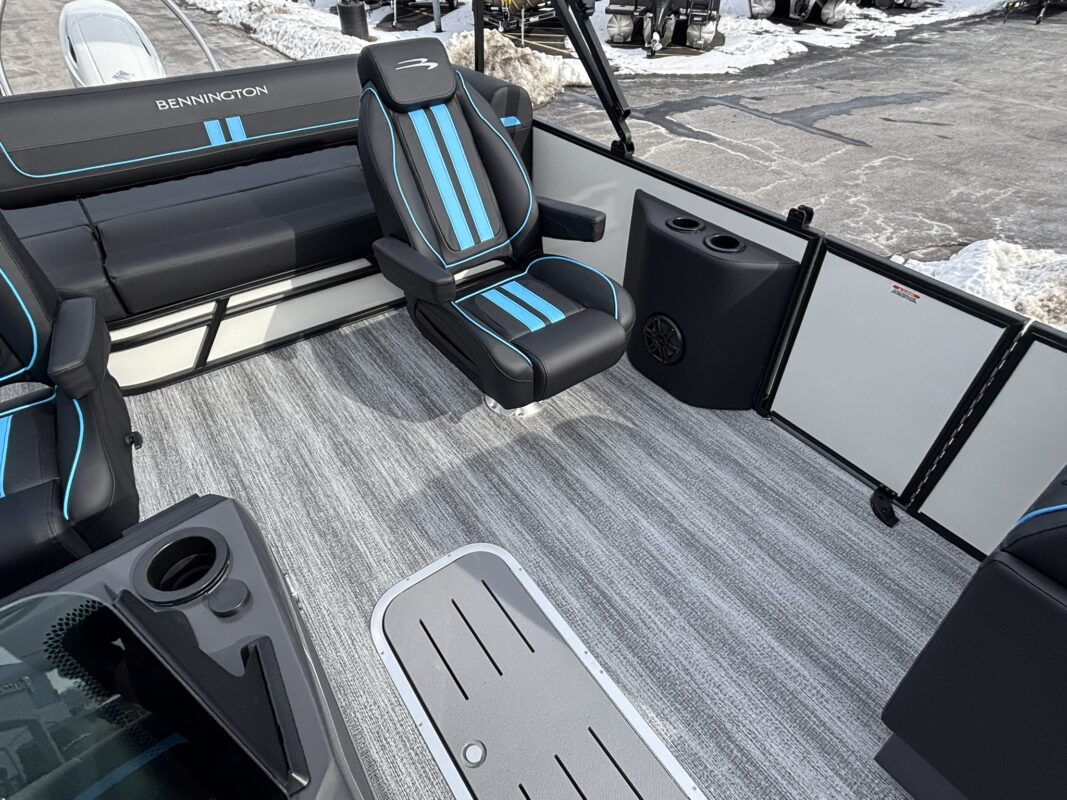 2026 Bennington 22 SSB Sport
