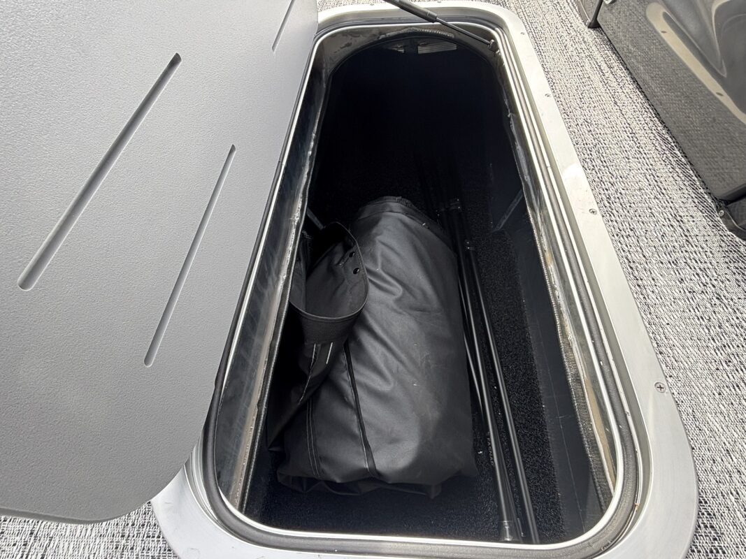 2026 Bennington 22 SSB Sport