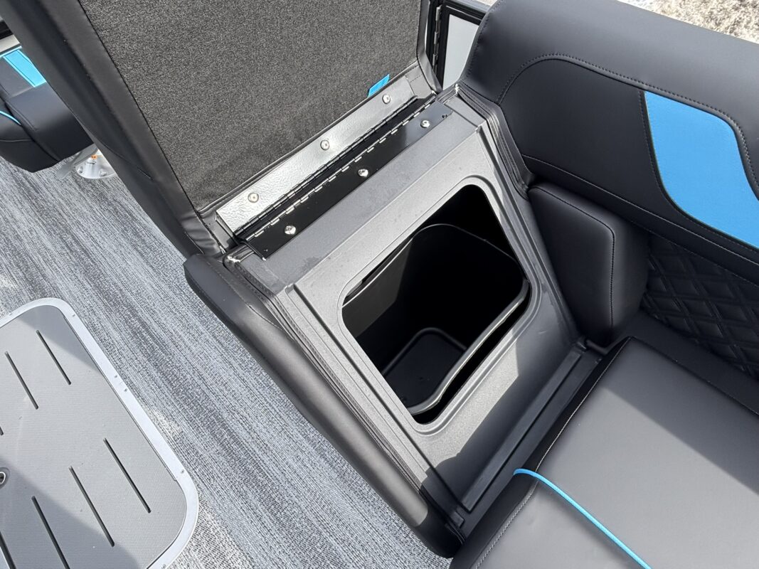 2026 Bennington 22 SSB Sport