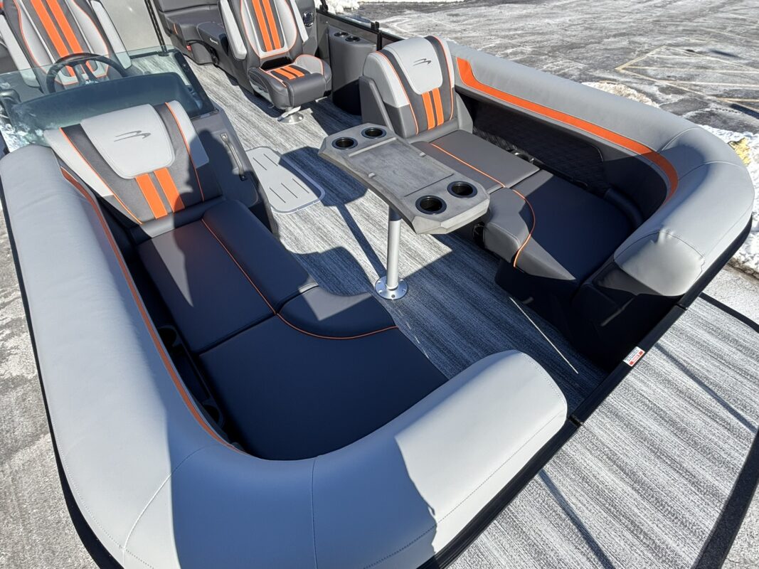 2026 Bennington 22 SSR Sport