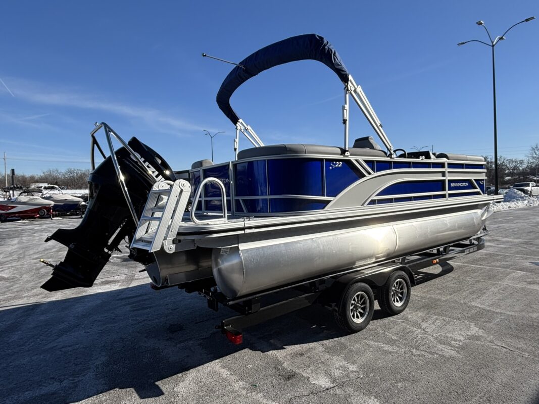 2026 Bennington 22 SSR Base
