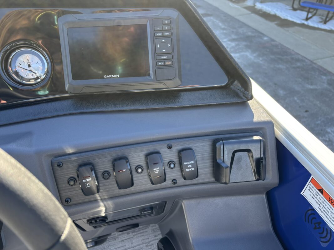 2026 Bennington 22 SSR Base