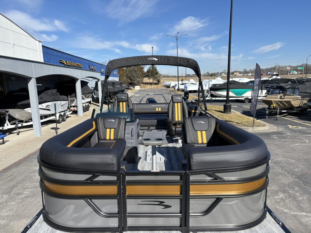 2026 Bennington 22 SSB Sport