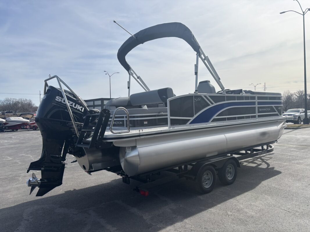 2026 Bennington 22 SSB Base
