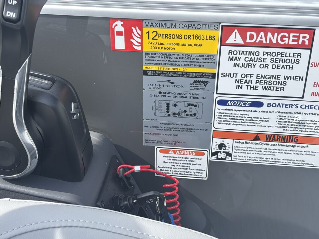 2026 Bennington 22 SSB Base