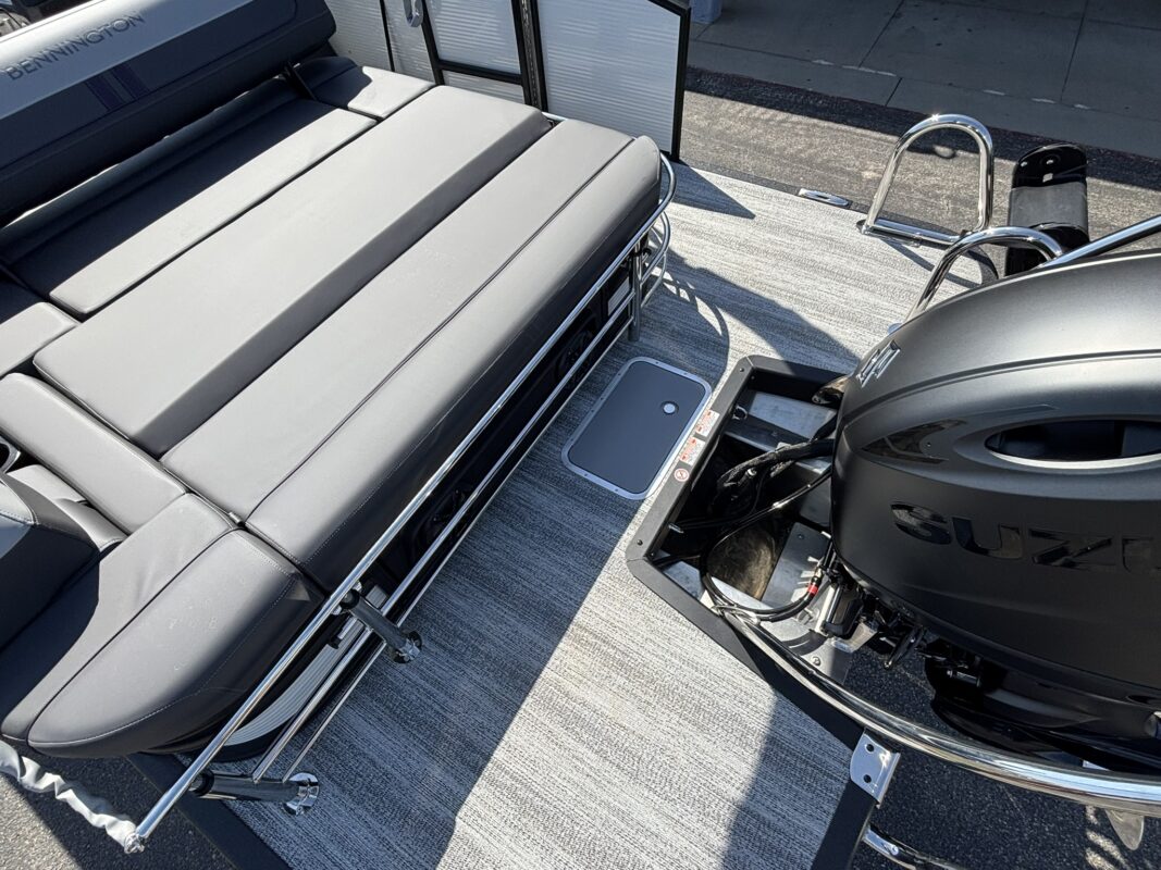2026 Bennington 22 SSB Sport