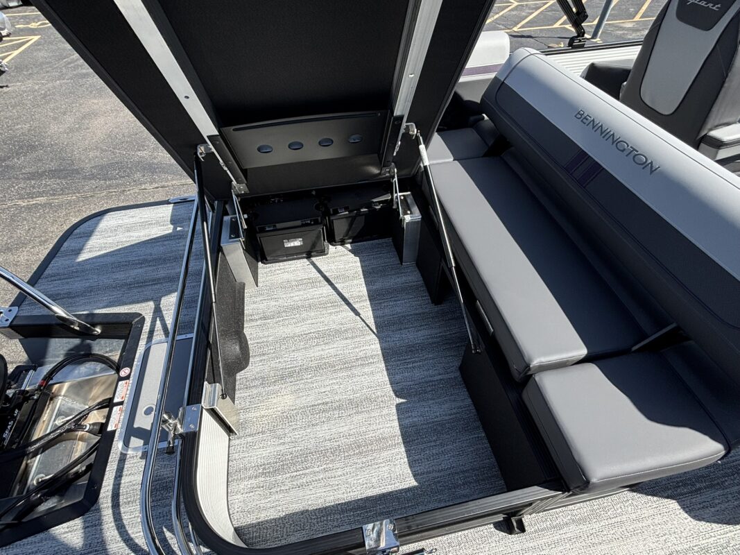 2026 Bennington 22 SSB Sport