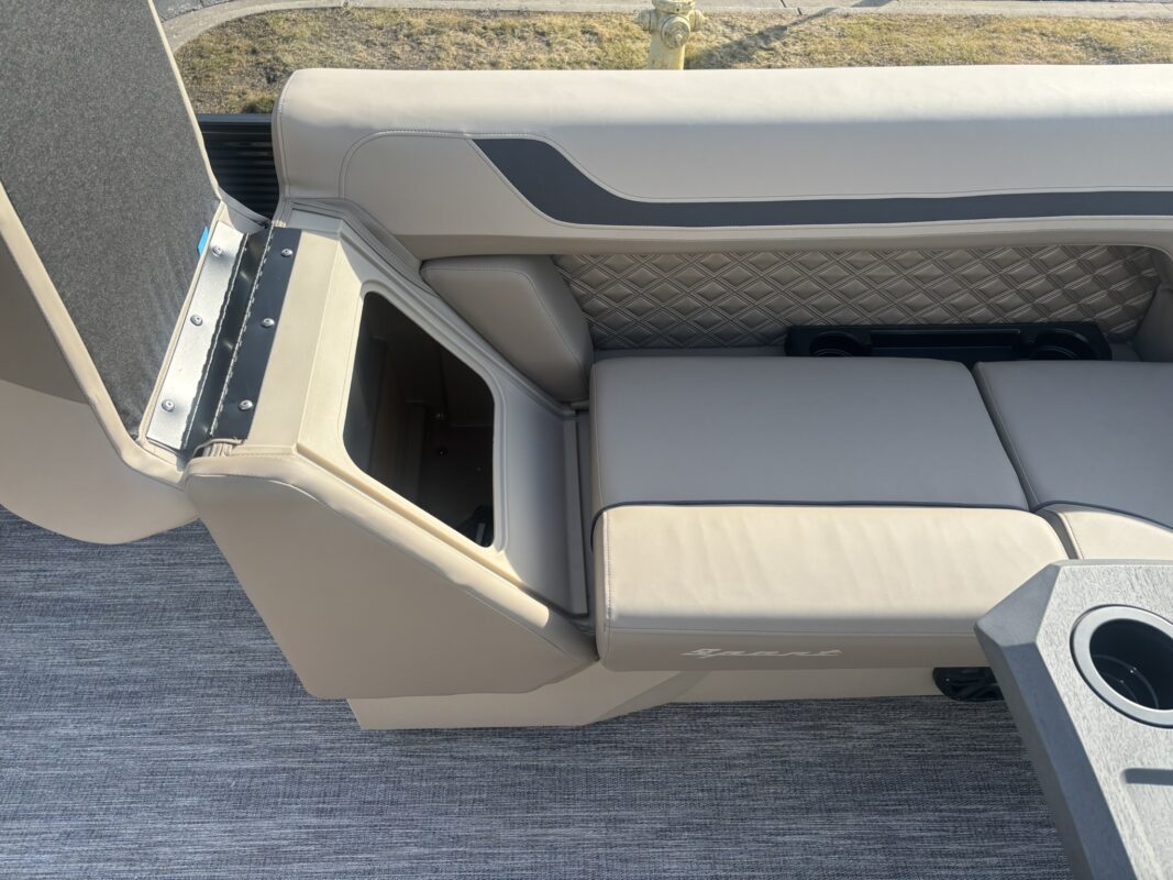 2026 Bennington 22 SSB Sport