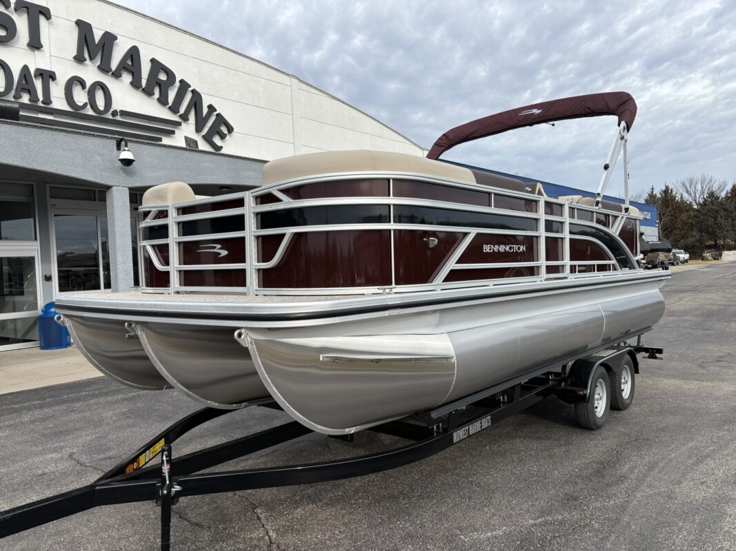 2026 Bennington 22 SSR Base