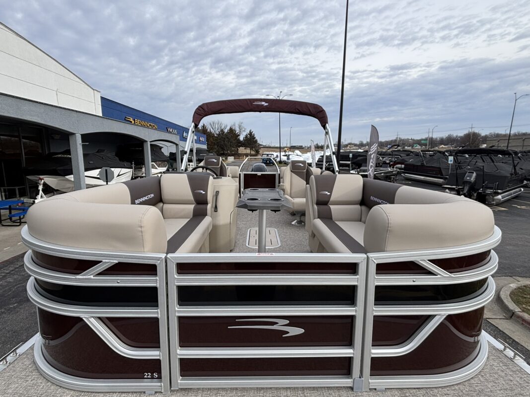 2026 Bennington 22 SSR Base