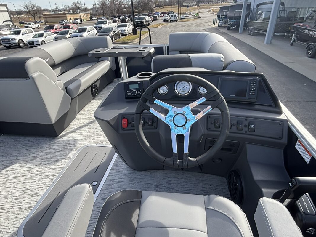 2026 Bennington 22 SSR Base