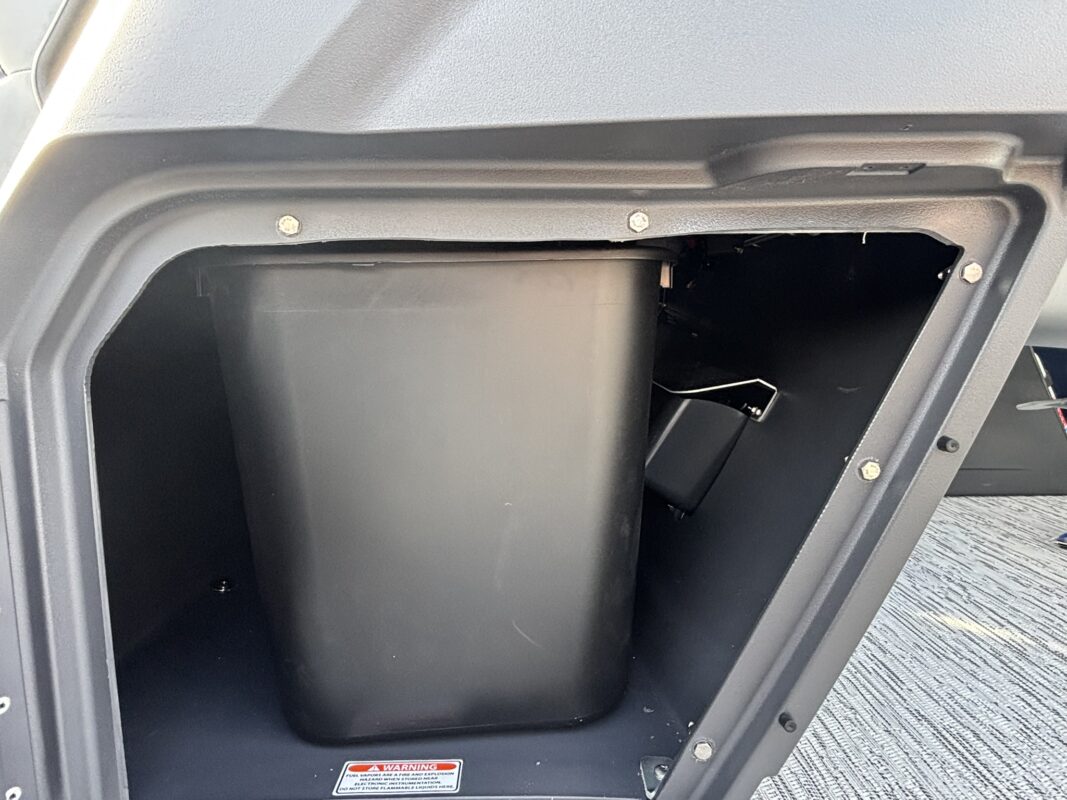 2026 Bennington 22 SSR Base