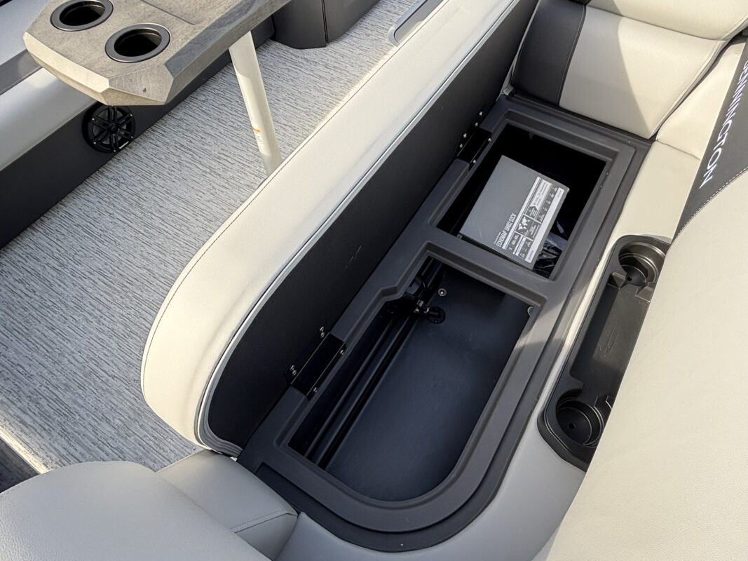 2026 Bennington 22 SSR Base