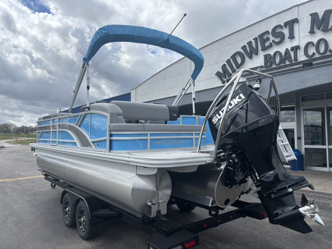 2026 Bennington 22 SSB Base
