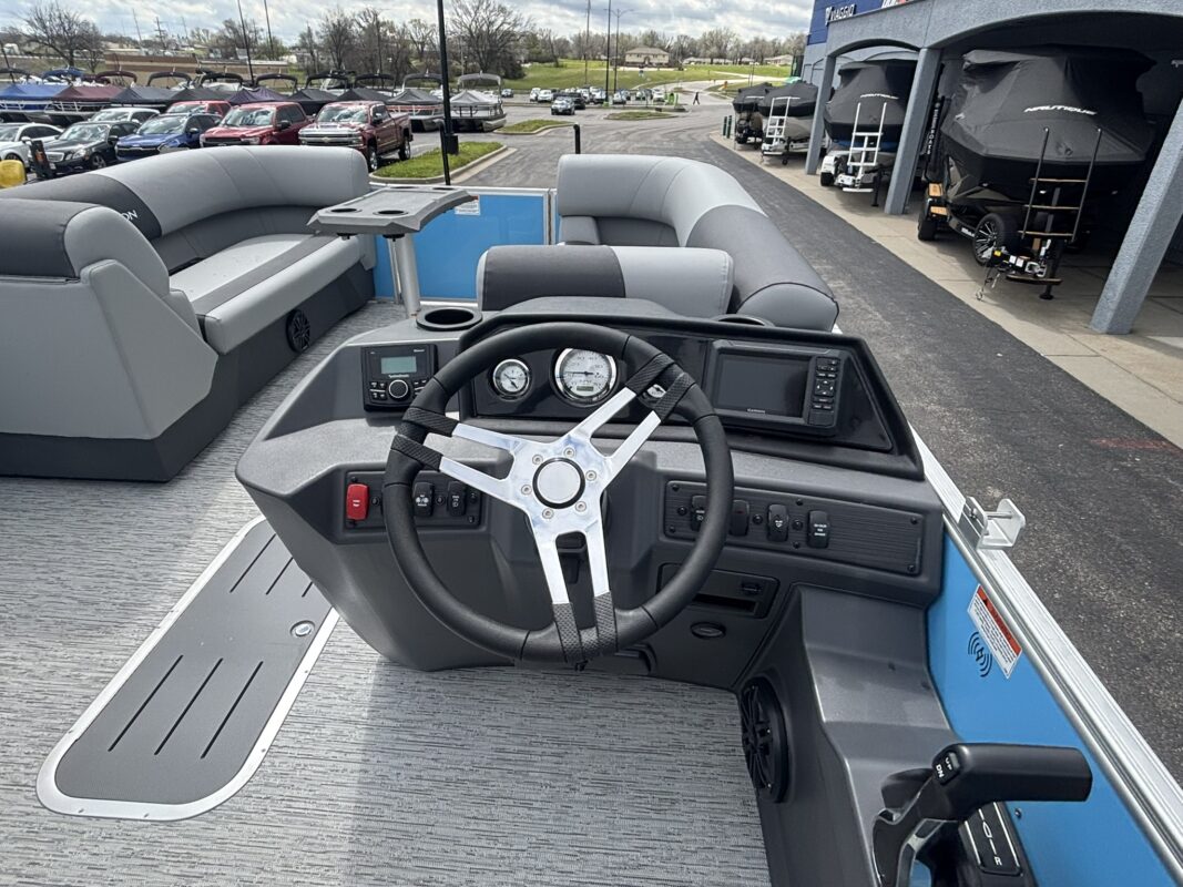 2026 Bennington 22 SSB Base