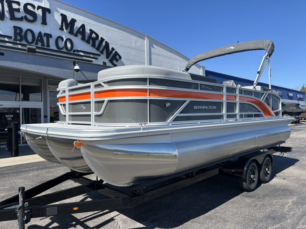 2026 Bennington 22 SSB Base