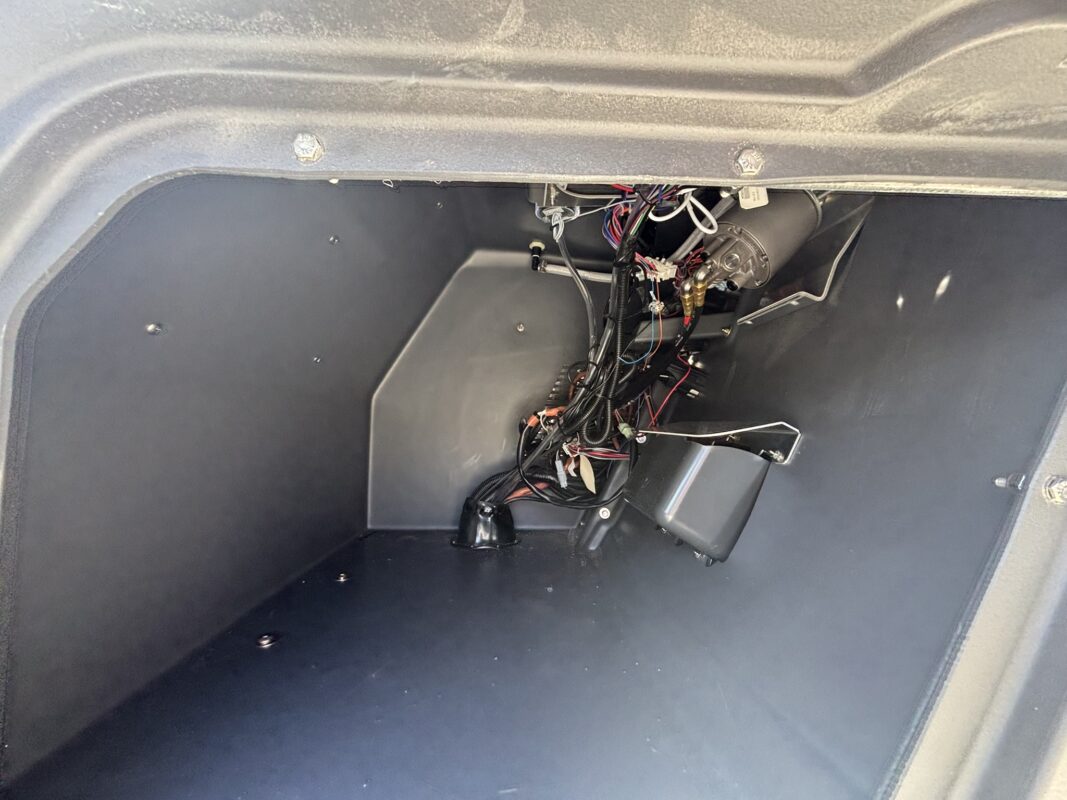 2026 Bennington 22 SSB Base