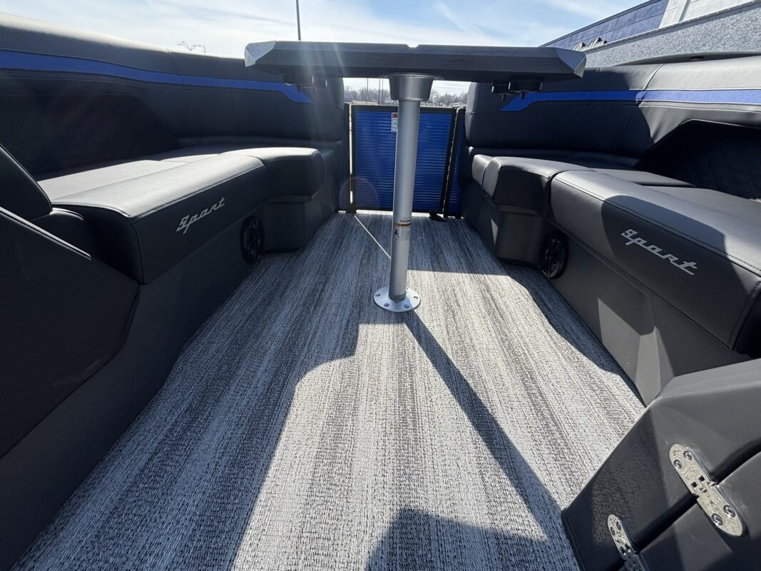 2026 Bennington 22 SSR Sport