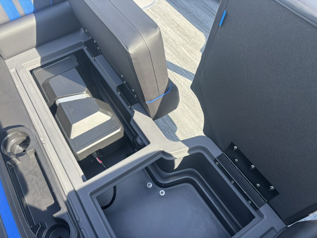 2026 Bennington 22 SSR Sport