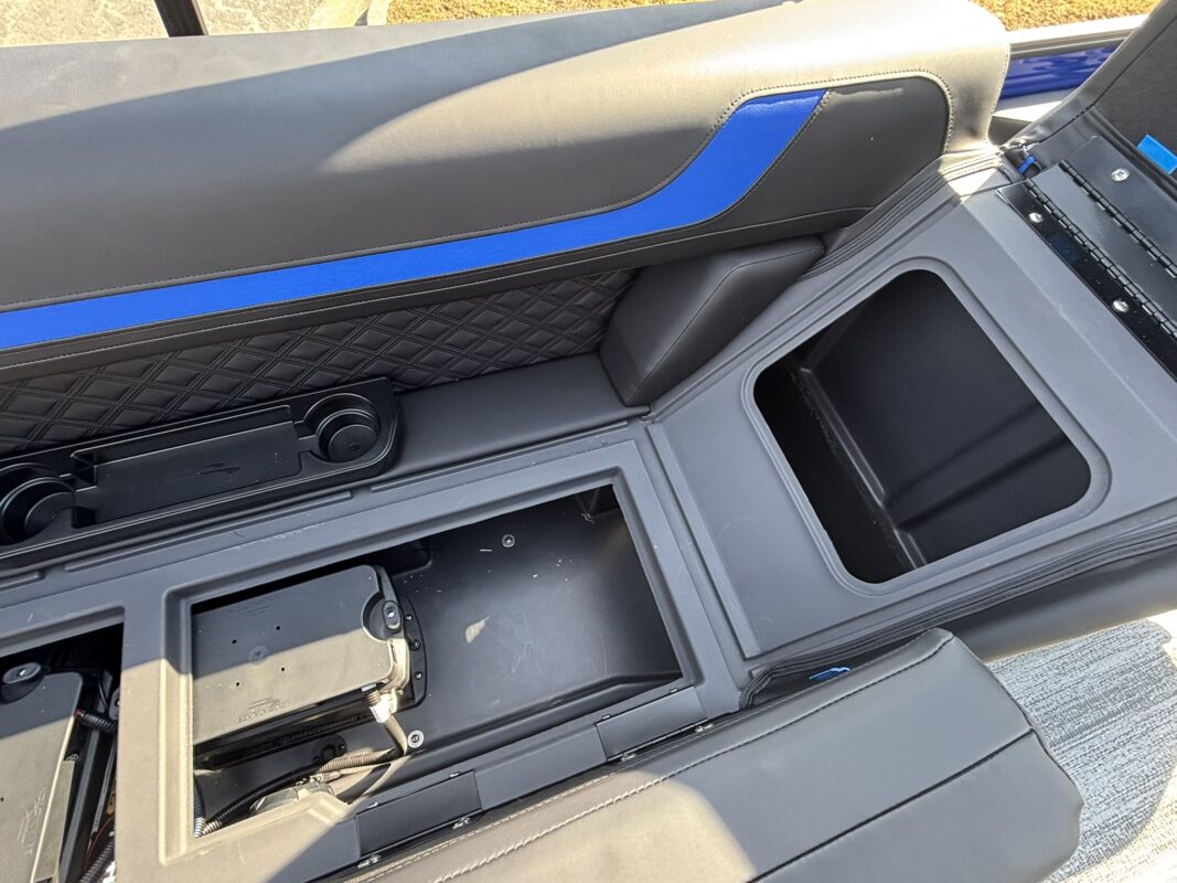 2026 Bennington 22 SSR Sport