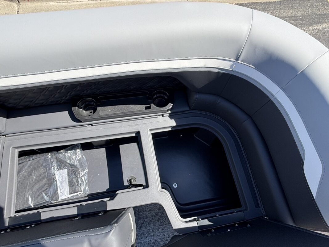 2026 Bennington 22 SSR Sport