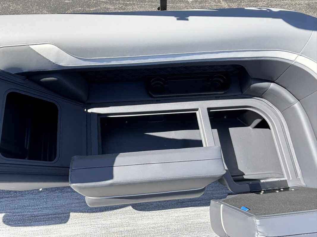 2026 Bennington 22 SSR Sport