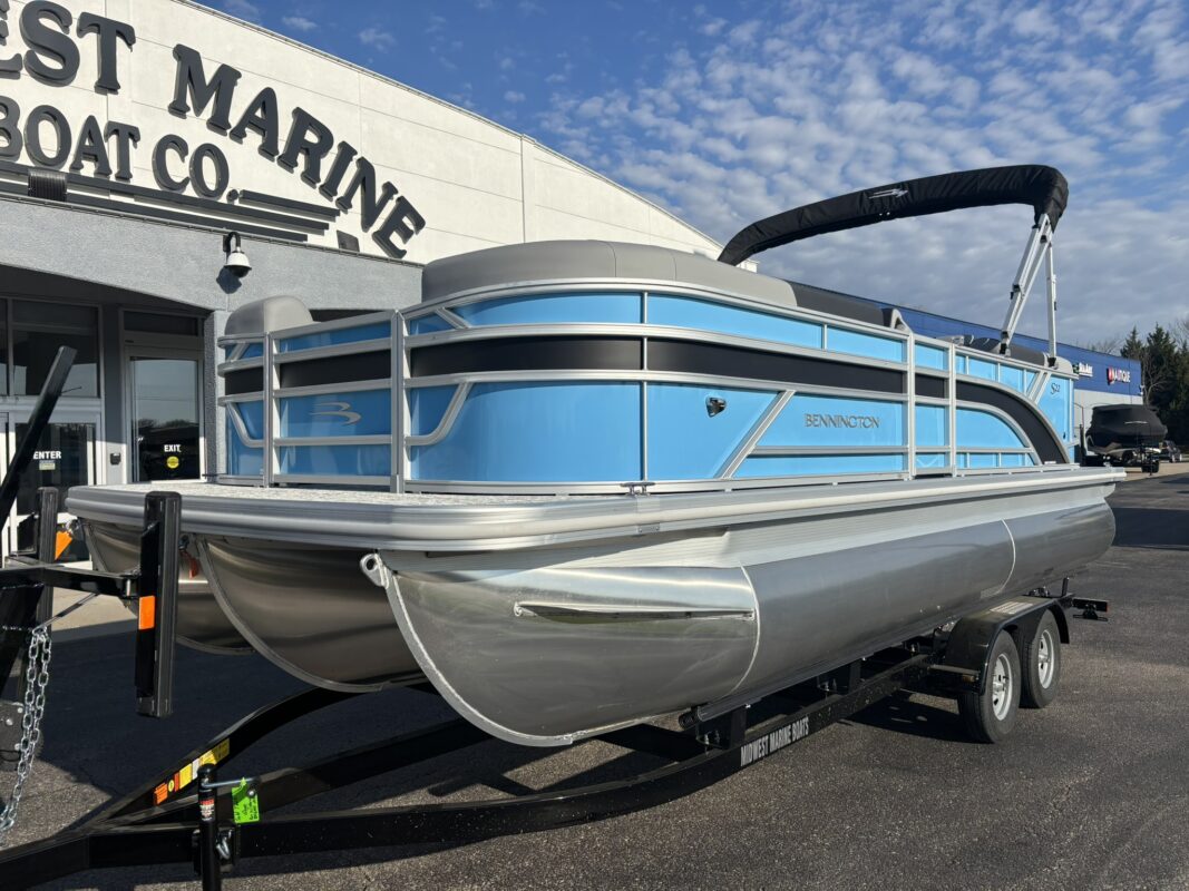 2026 Bennington 22 SSR Base