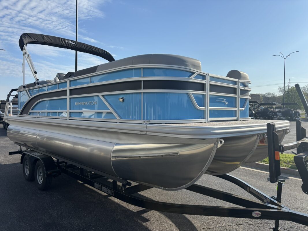 2026 Bennington 22 SSR Base