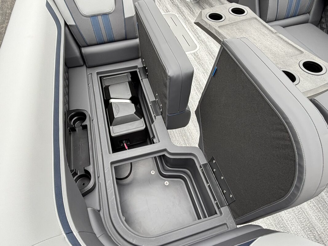 2026 Bennington 22 SSR Sport