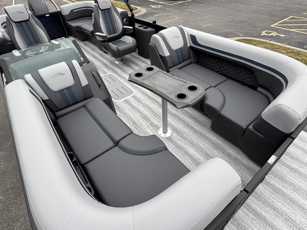 2026 Bennington 22 SSR Sport