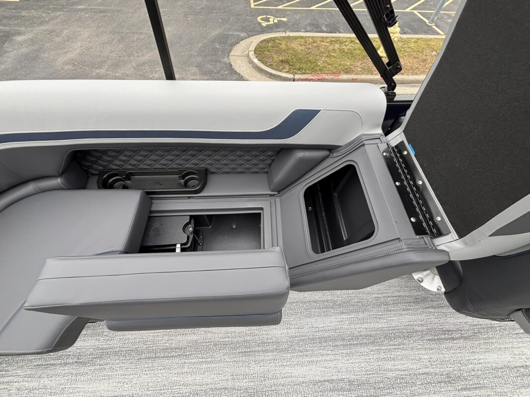 2026 Bennington 22 SSR Sport