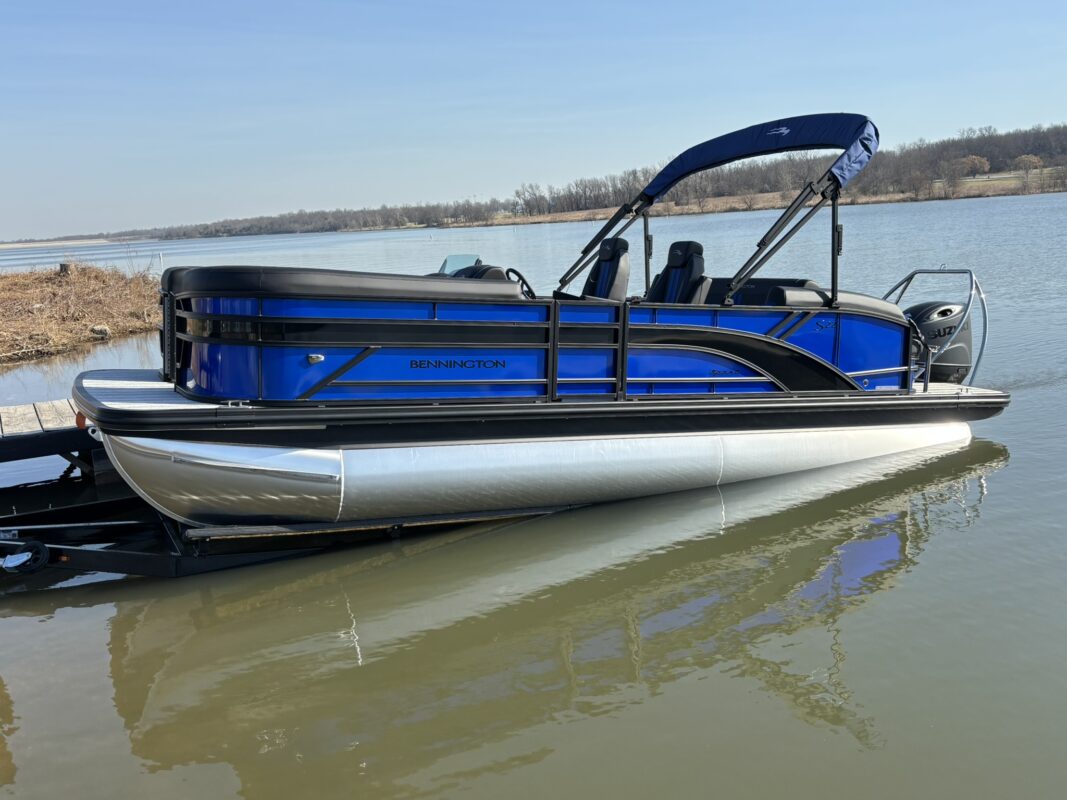 2026 Bennington 22 SSB Sport