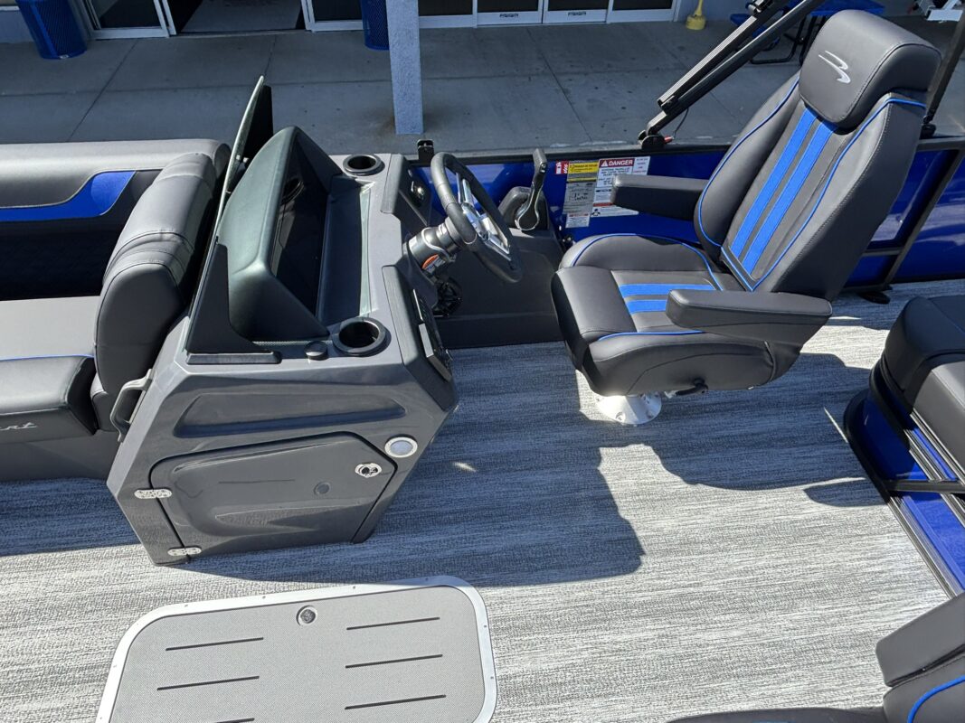 2026 Bennington 22 SSB Sport